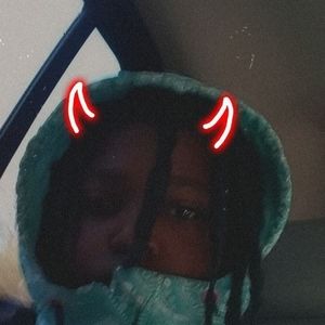 Meet your Posher, Qudair